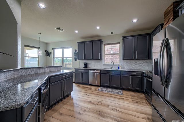 2047 Pecan Bend, New Braunfels, TX 78130