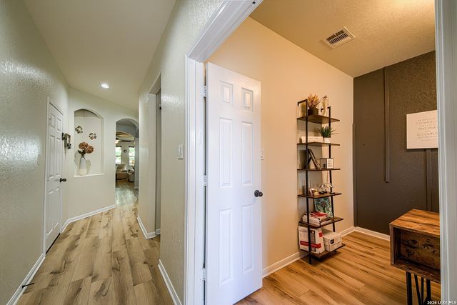 2047 Pecan Bend, New Braunfels, TX 78130
