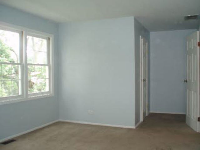 327 Carthage Court D, Bloomingdale, IL 60108