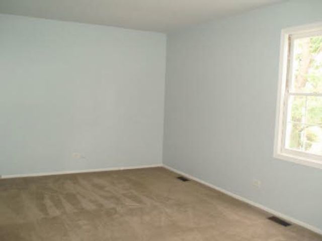 327 Carthage Court D, Bloomingdale, IL 60108