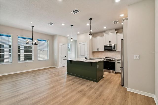 4337 ROUSH AVENUE, Orlando, FL 32803