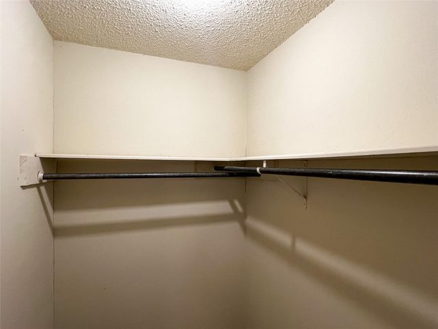 240 S Reed CIR, La Grange, TX 78945