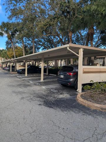 19117 Glenmoor Drive, West Palm Beach, FL 33409