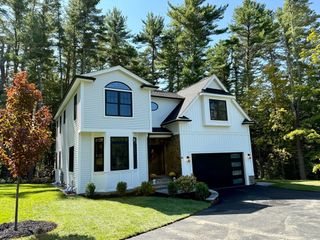53 Cider Mill Lane, Upton, MA 01568