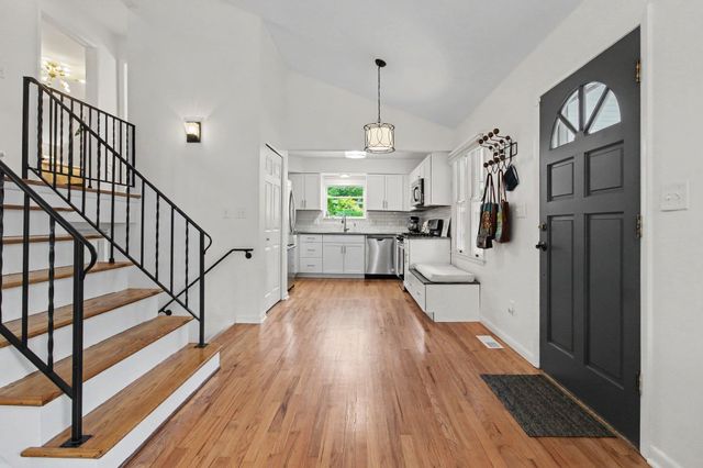 815 Sunrise Court, Ann Arbor, MI 48103
