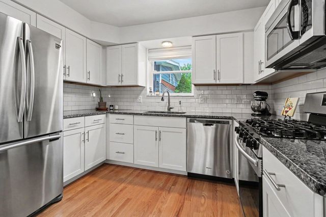 815 Sunrise Court, Ann Arbor, MI 48103
