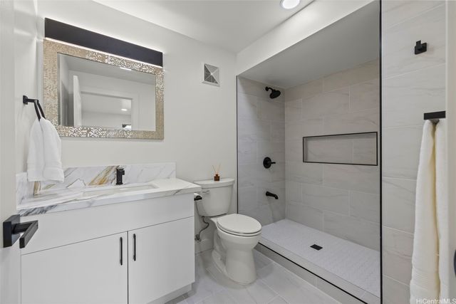 1468 Onipaa Street, Honolulu, HI 96819