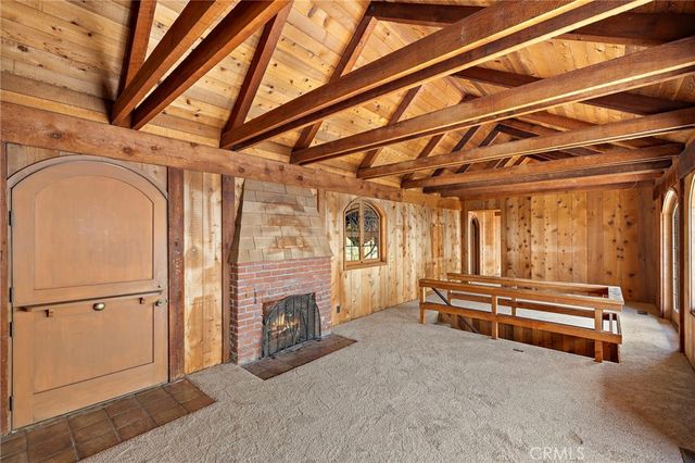 2147 Crestview Drive, Laguna Beach, CA 92651