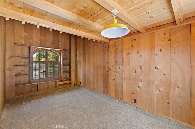 2147 Crestview Drive, Laguna Beach, CA 92651