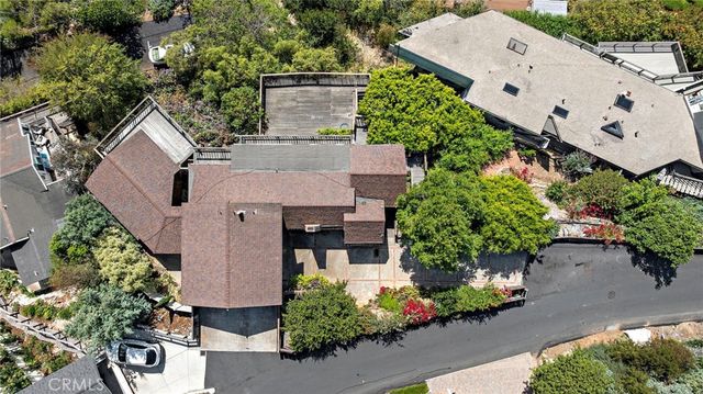 2147 Crestview Drive, Laguna Beach, CA 92651