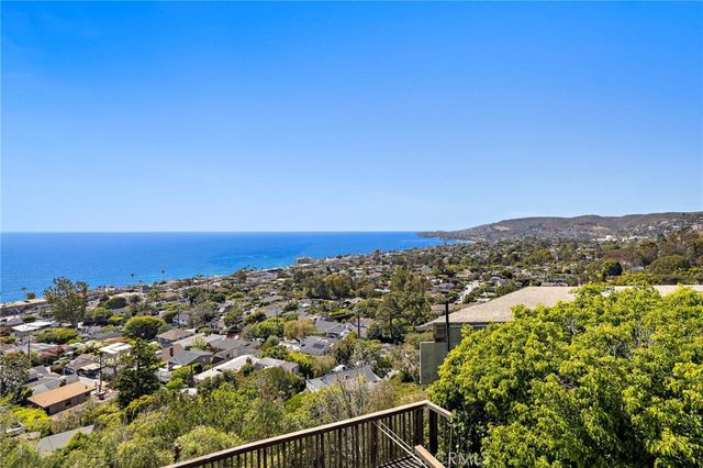 2147 Crestview Drive, Laguna Beach, CA 92651