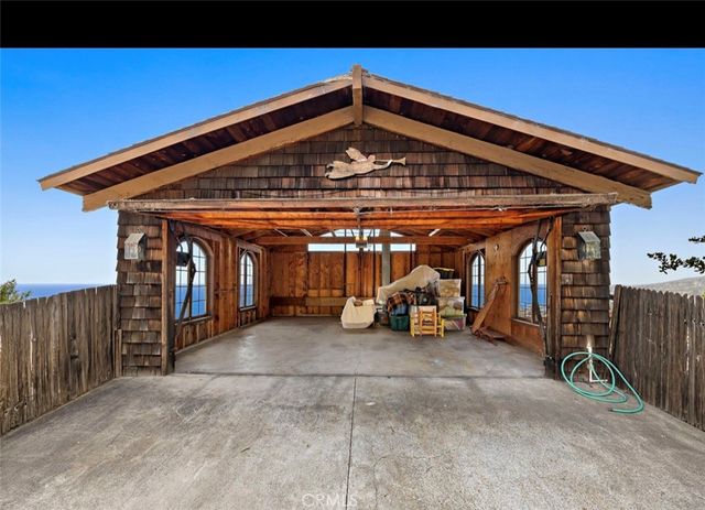 2147 Crestview Drive, Laguna Beach, CA 92651