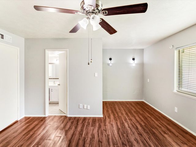 524 Carl C Senter Street, Forney, TX 75126