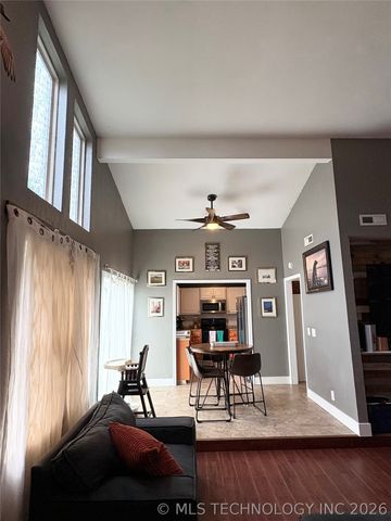 13772 S Nyssa Place, Glenpool, OK 74033