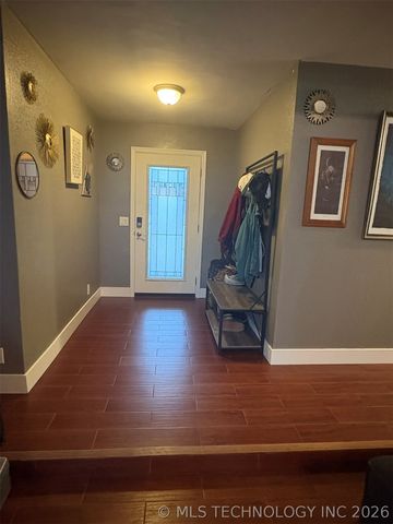 13772 S Nyssa Place, Glenpool, OK 74033