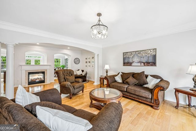 3900 Old Atlanta Station Drive SE, Atlanta, GA 30339