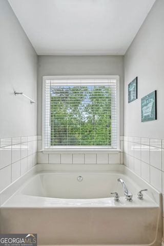 3900 Old Atlanta Station Drive SE, Atlanta, GA 30339