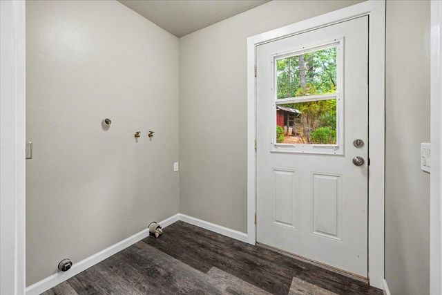 15423 Rattlesnake Rd, Grass Valley, CA 95945