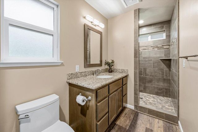 15423 Rattlesnake Rd, Grass Valley, CA 95945