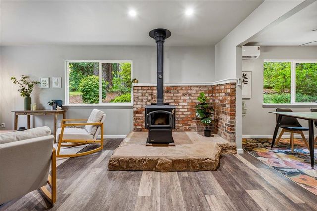 15423 Rattlesnake Rd, Grass Valley, CA 95945