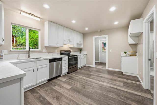 15423 Rattlesnake Rd, Grass Valley, CA 95945