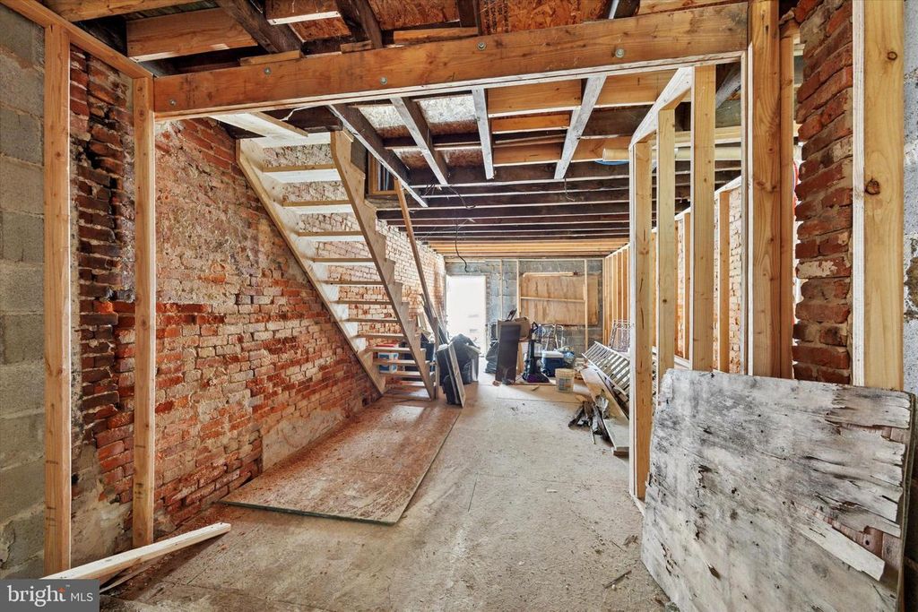 2022 WILDER ST, Philadelphia, PA 19146