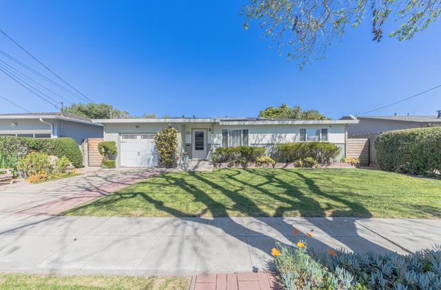 58 Young Drive, Salinas, CA 93901