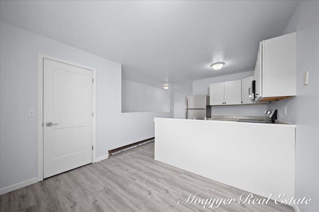 1051 Abbey Court, Holland, MI 49423