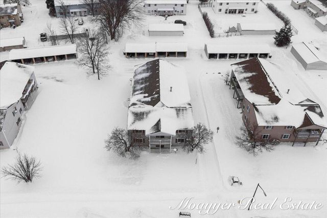 1051 Abbey Court, Holland, MI 49423