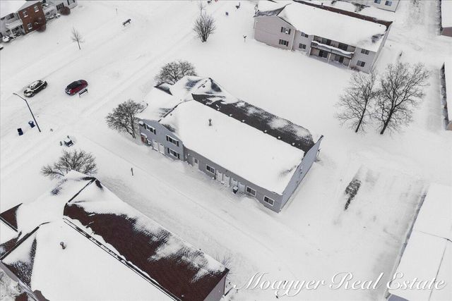 1051 Abbey Court, Holland, MI 49423