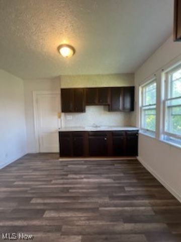 11222 Revere Avenue, Cleveland, OH 44105