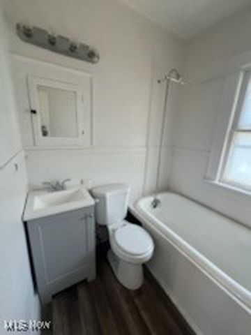 11222 Revere Avenue, Cleveland, OH 44105