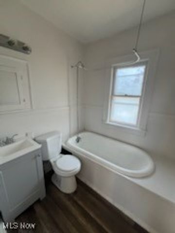 11222 Revere Avenue, Cleveland, OH 44105