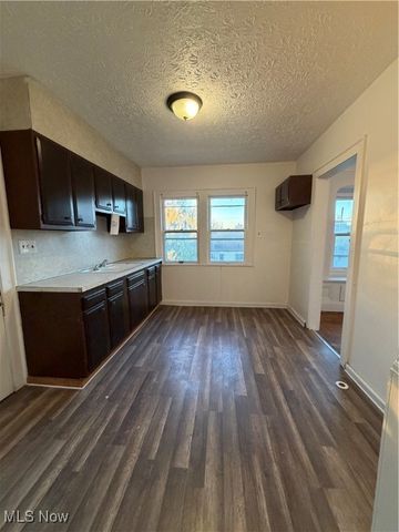 11222 Revere Avenue, Cleveland, OH 44105