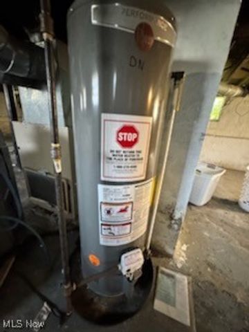 11222 Revere Avenue, Cleveland, OH 44105