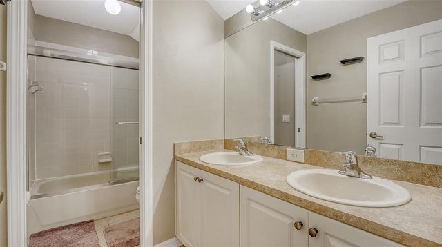 5914 53RD LANE E, Bradenton, FL 34203