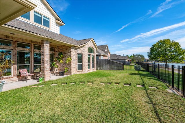 2967 Rising Tide Lane, League City, TX 77573