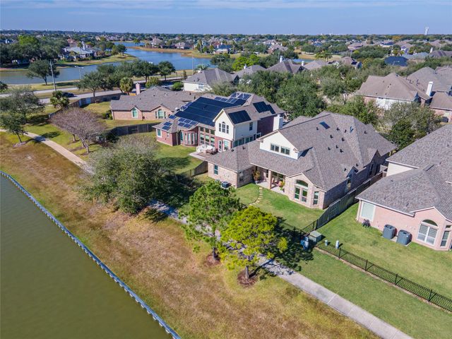 2967 Rising Tide Lane, League City, TX 77573