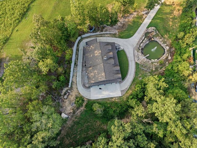7082 Flagridge Drive, Ooltewah, TN 37363