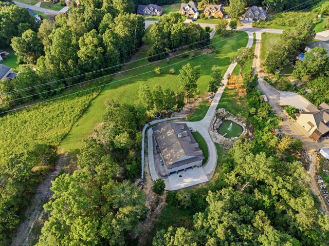7082 Flagridge Drive, Ooltewah, TN 37363