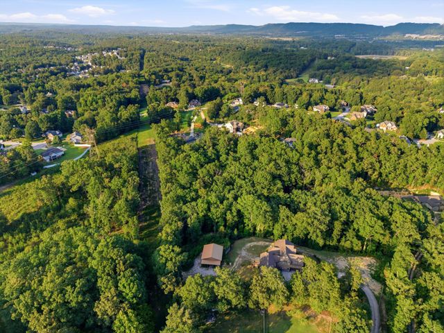 7082 Flagridge Drive, Ooltewah, TN 37363