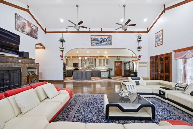 7082 Flagridge Drive, Ooltewah, TN 37363