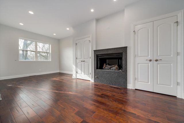 1919 N Drake Avenue B, Chicago, IL 60647