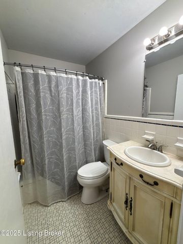 3445 Allison Way, Louisville, KY 40220