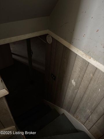 3445 Allison Way, Louisville, KY 40220