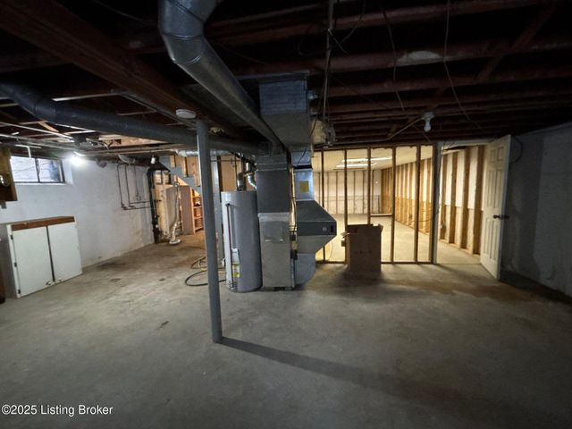 3445 Allison Way, Louisville, KY 40220