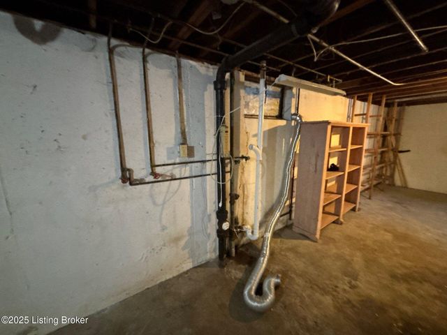 3445 Allison Way, Louisville, KY 40220