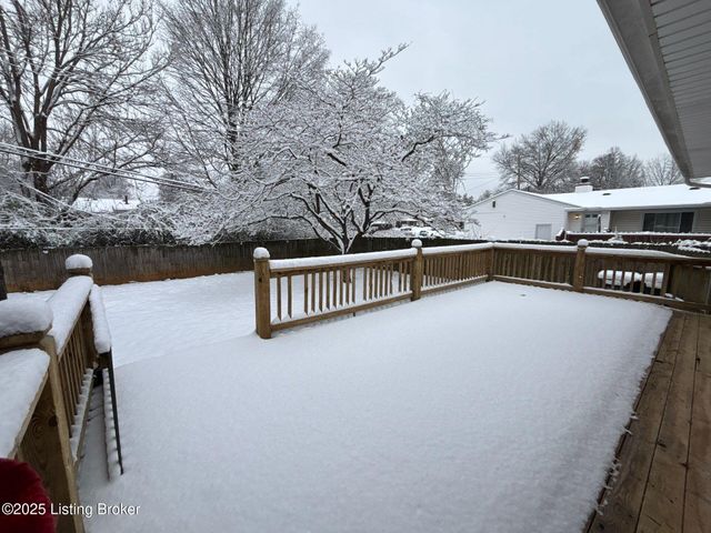 3445 Allison Way, Louisville, KY 40220