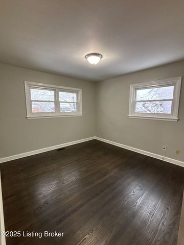 3445 Allison Way, Louisville, KY 40220