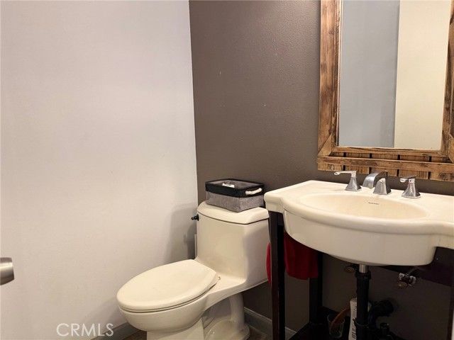 365 E Vodden Street, Rialto, CA 92376